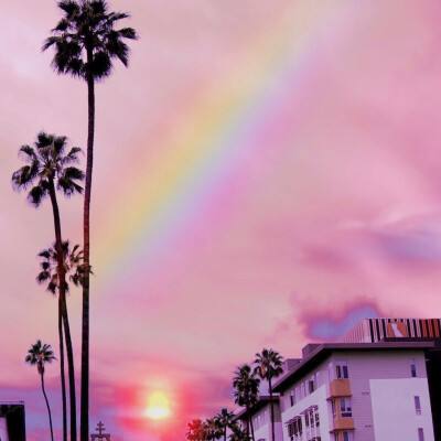 “以色列国防部大楼遭袭”